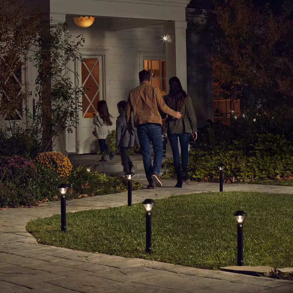 Floodlight Wired - Outdoor Smart Lighting with Adjustable Motion Detection, Integrated Leds, 2000 Lumens, White